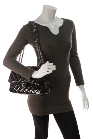 Chanel

Classic Double Flap Bag - Jumbo Black Patent