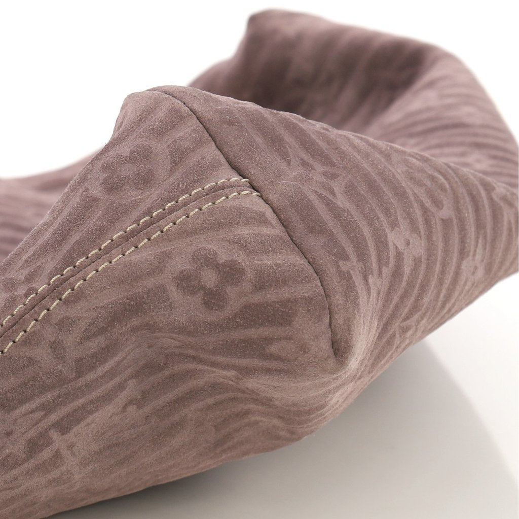 Louis Vuitton

Wish Bag Monogram Suede with Pyth