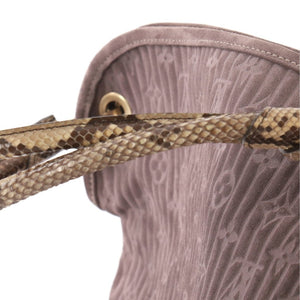 Louis Vuitton

Wish Bag Monogram Suede with Pyth